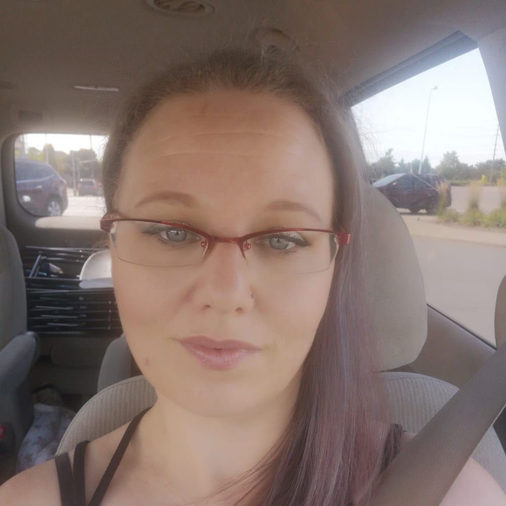 Meet your Posher, Malissa